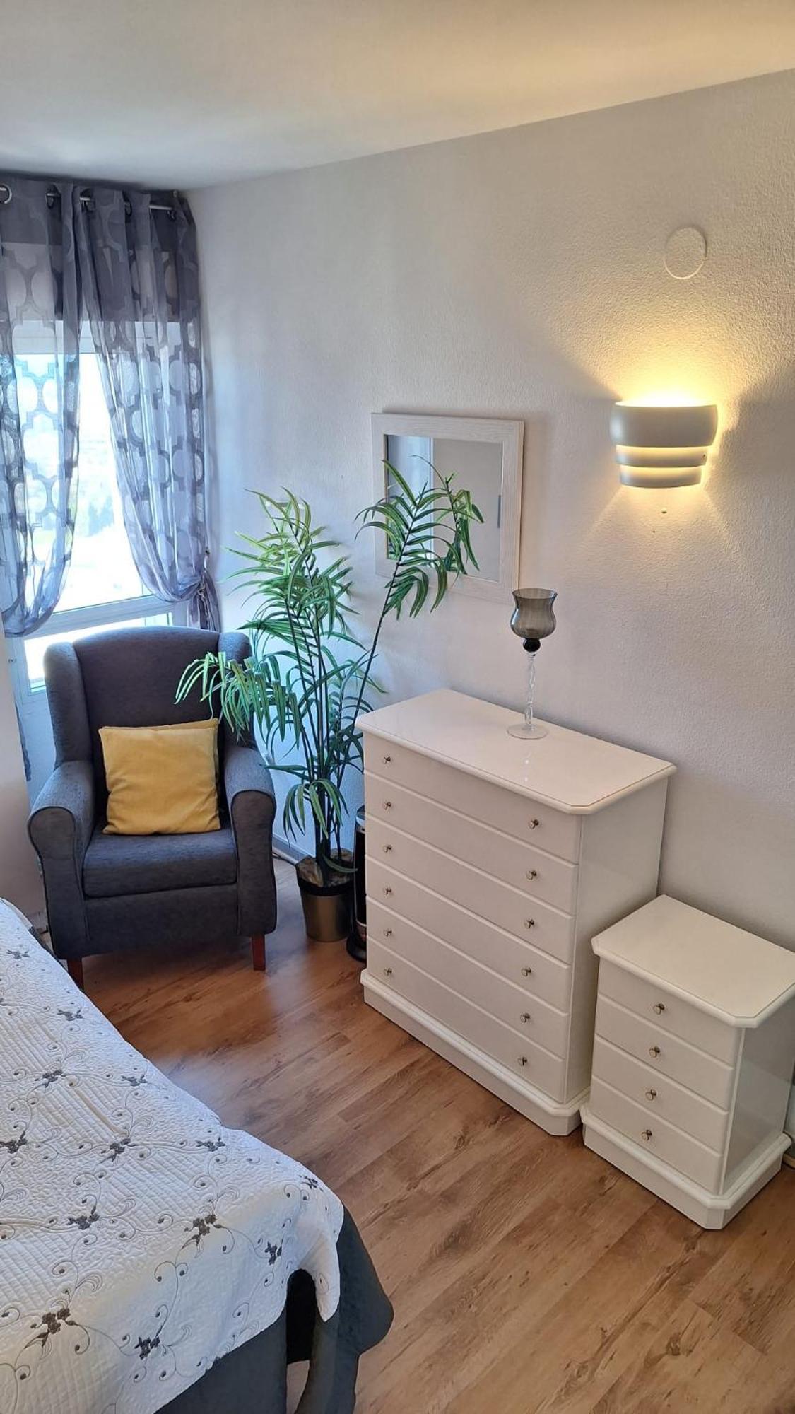 Jupiter Apartment Sea View 贝纳尔马德纳 外观 照片